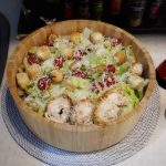 سالاد سزار با فلافل ویژه